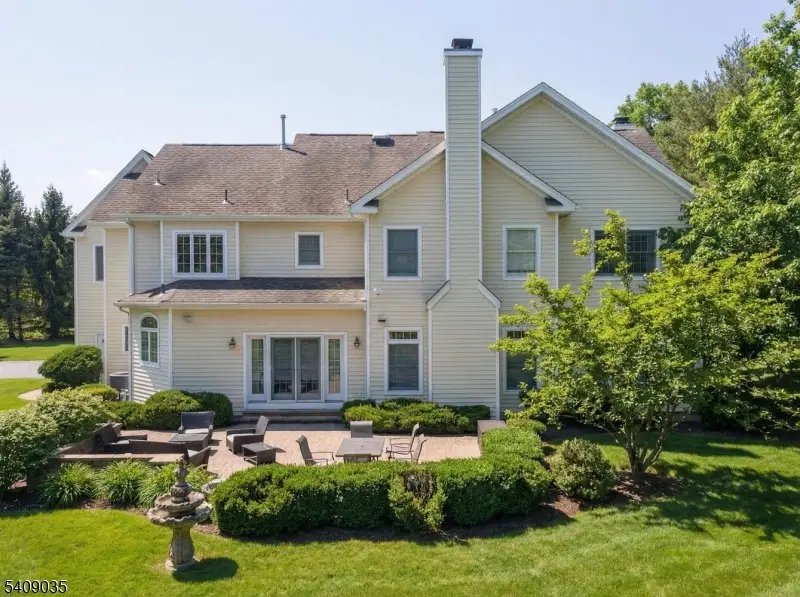 24 Chelsea Ct, Liberty Corner, NJ 07920 - #3