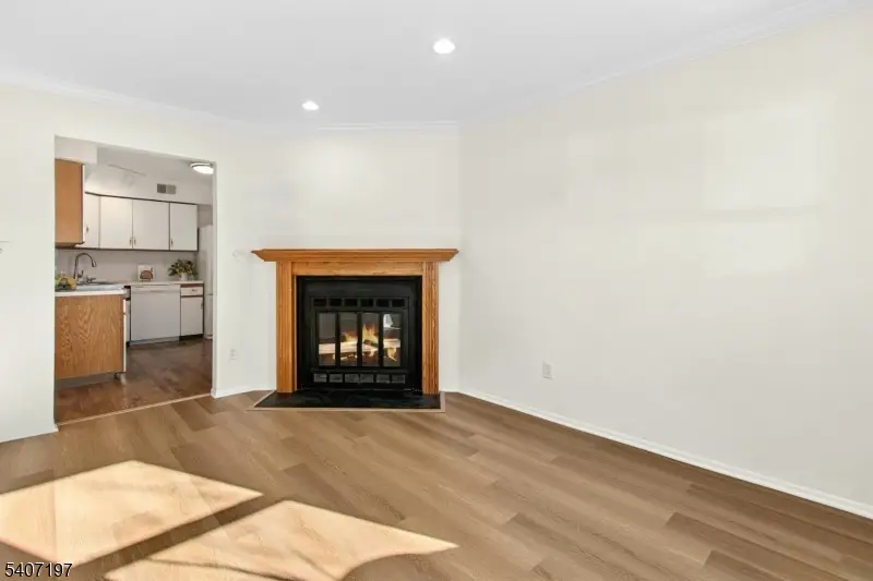 39 Yarmouth, Scotch Plains, NJ 07076 - Image #2