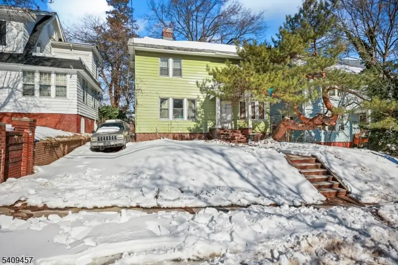 37 Custer Ave, Newark, NJ 07112 - #2