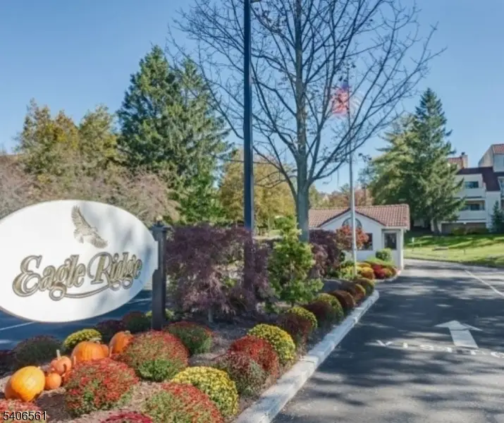 209 Cerrutti Ct, West Orange, NJ 07052 - #1