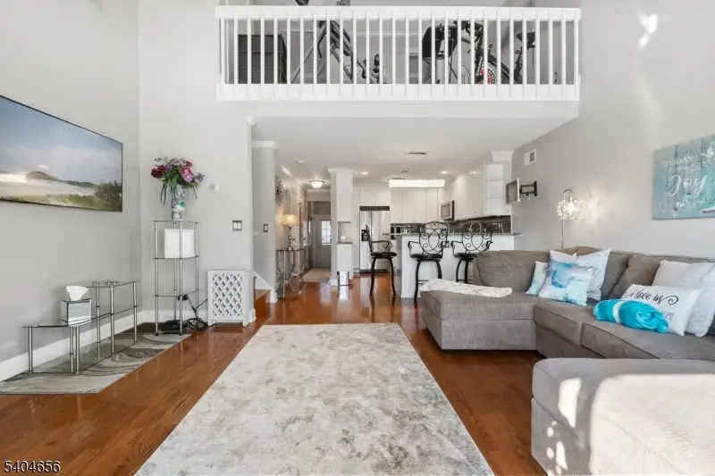 5 Bluebird Ct, Hampton Township, NJ 07860 - #1