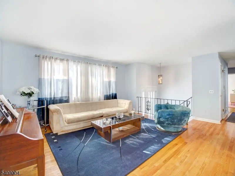 50 Cooper Ave, Roseland, NJ 07068 - #3