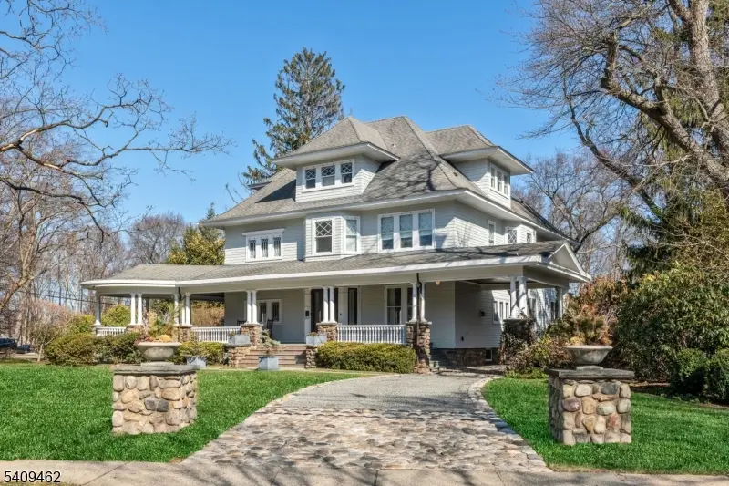 317 Prospect St, Ridgewood, NJ 07450 - #1