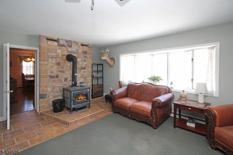 9 Greentree Rd, Silver Lake, NJ 07825 - Image #2