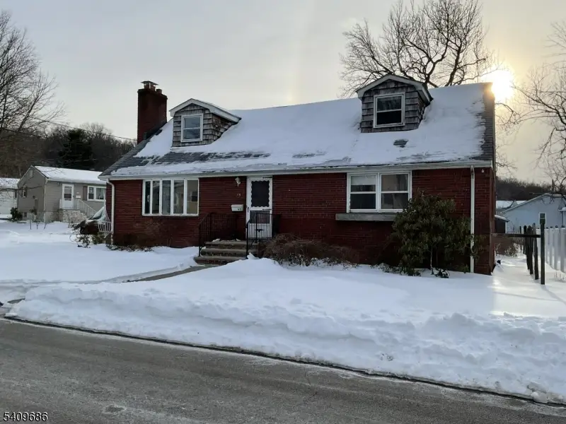 45 River Blvd, Singac, NJ 07424 - #2