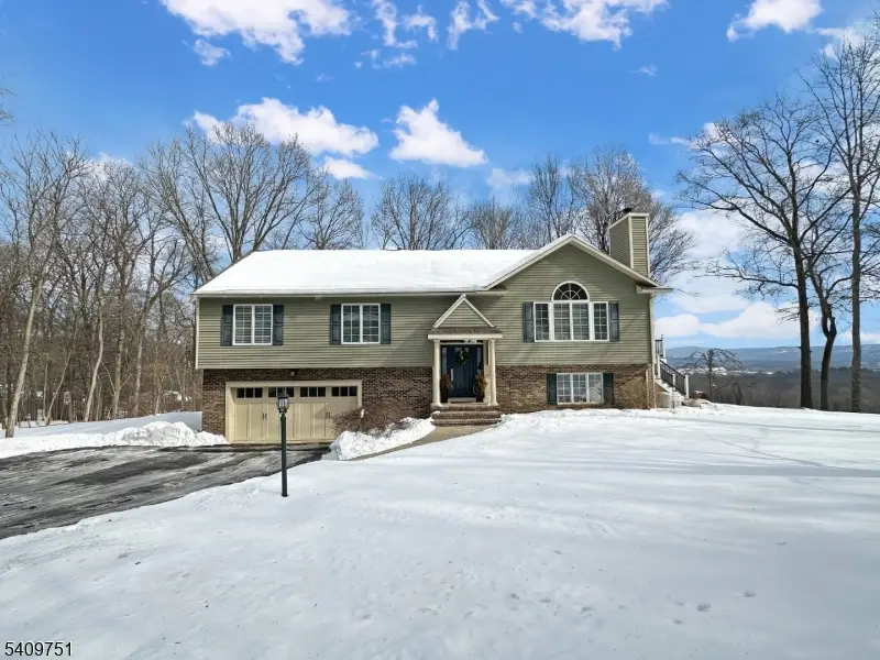 7 Liberty Woods Dr, Liberty, NJ 07838 - #1