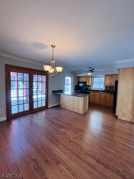 81 Lakeshore Dr, Prospect Park, NJ 07508 - #3