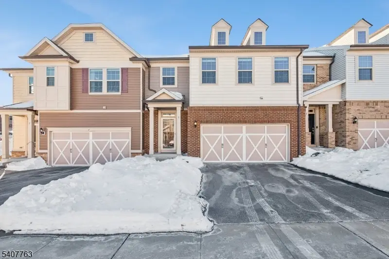 5 Albert Ct, Randolph, NJ 07869 - Image #1