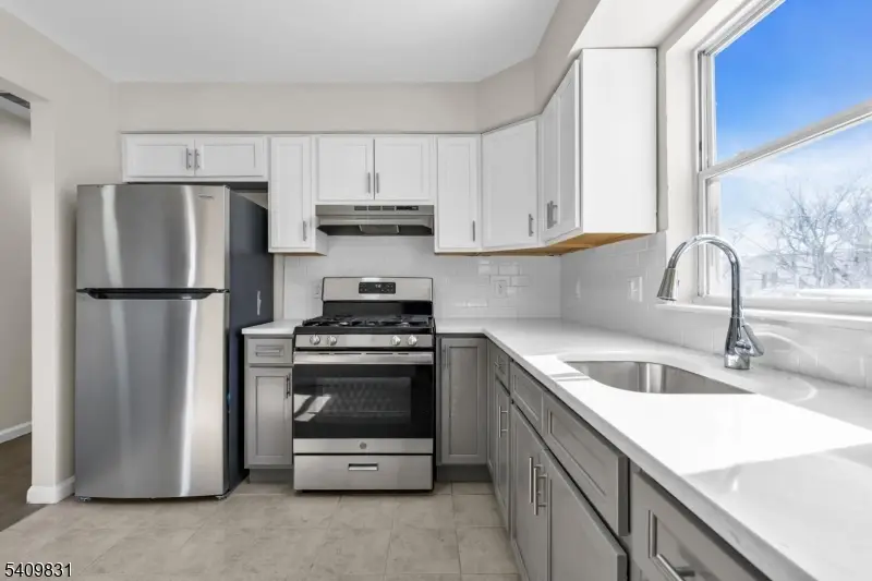 822 S 19th St, Newark, NJ 07108 - #2