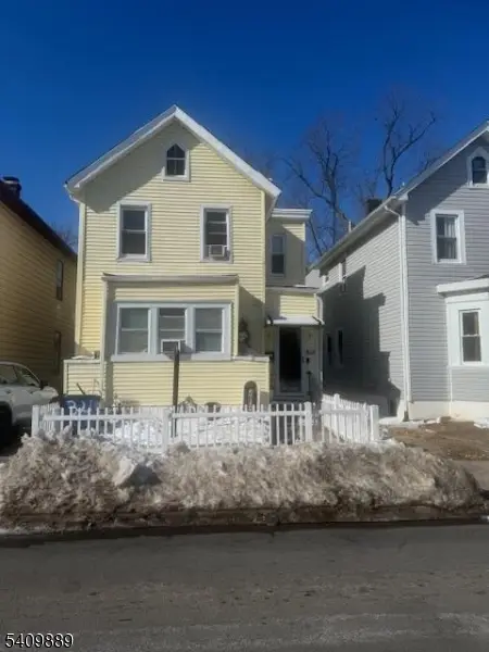 321 N Grove St, East Orange, NJ 07017 - Image #2