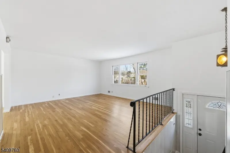 6 Brookside Ave, Beattystown, NJ 07840 - #3