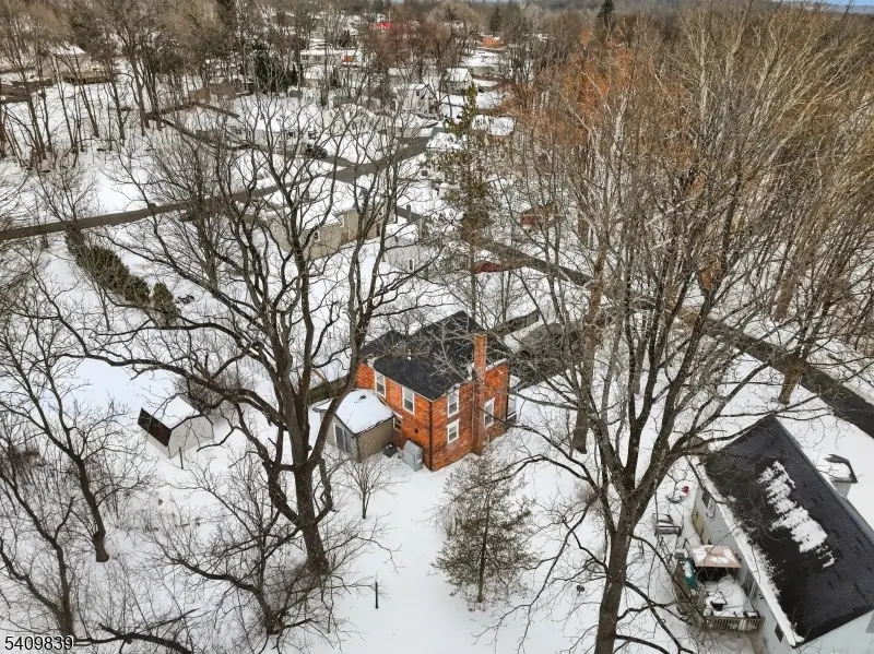 71 Wishing Well Rd, Hamburg, NJ 07419 - #3