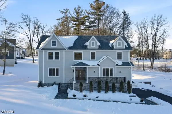 29 Eagles Nest Ter, West Milford Twp., NJ 07480