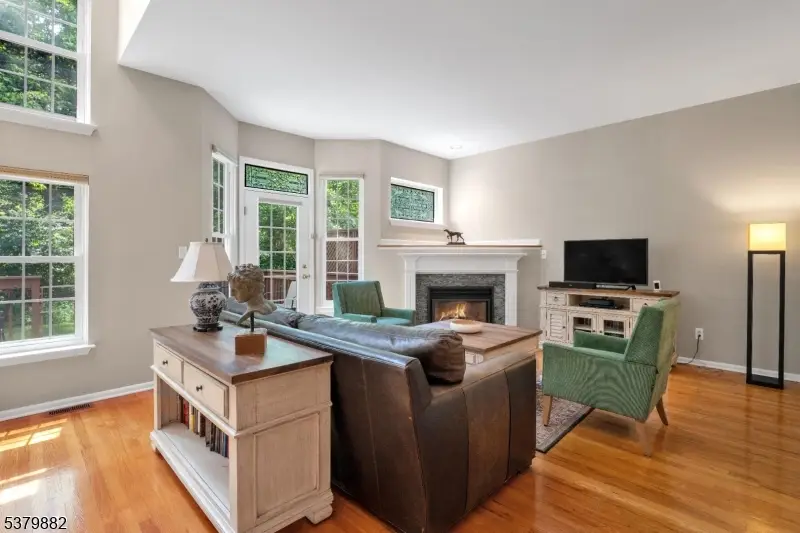 25 Rock Creek Woods Dr, Lambertville, NJ 08530 - #1