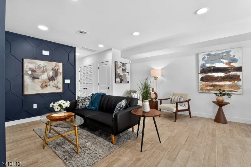 687 18th Ave, Irvington, NJ 07111 - #3