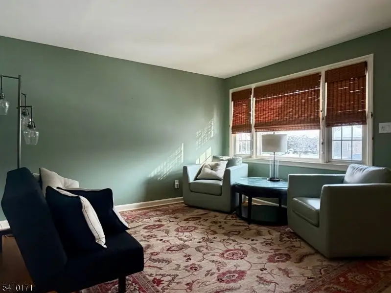 556 Locust Ave, Garwood, NJ 07027 - #3