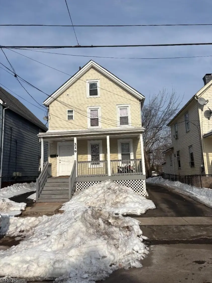 219 Stebbins Pl, Plainfield, NJ 07063 - #1