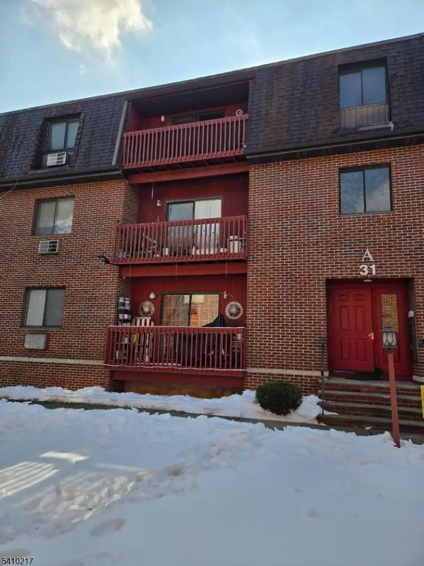 666 Mill St #11, Belleville, NJ 07109 - #2