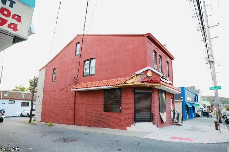 237 Haledon Ave, Haledon, NJ 07508 - #3