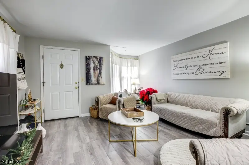 233 Augusta St, South Amboy, NJ 08879 - Image #3