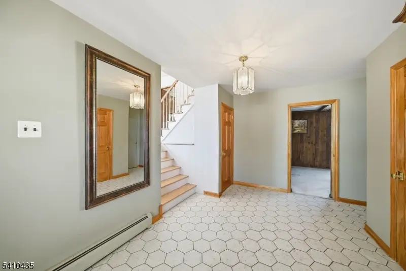 115 Griffith Dr, Whippany, NJ 07981 - #3