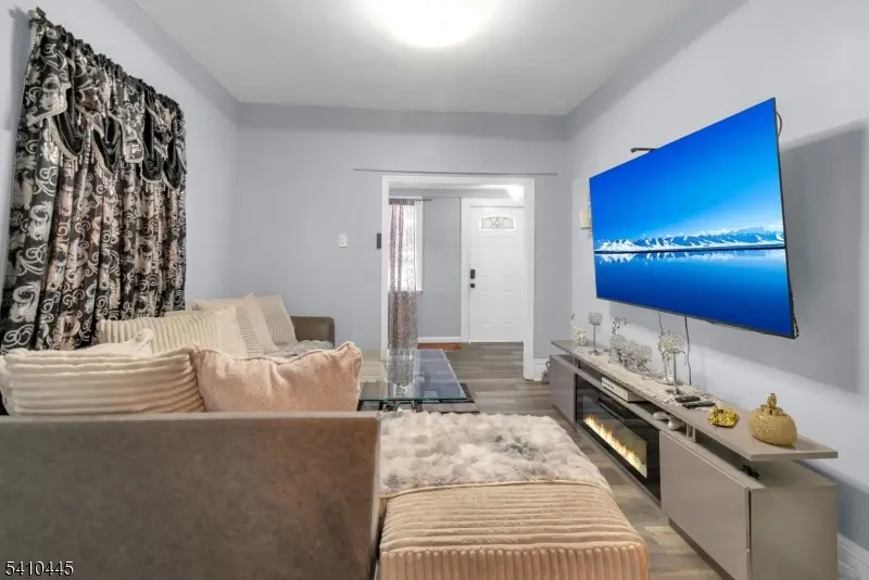 82 Shaw Ave, Newark, NJ 07112 - Image #1