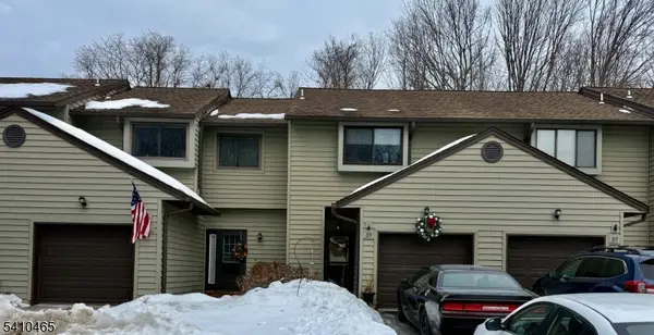 39 Oriole Ter, Hampton Twp., NJ 07860