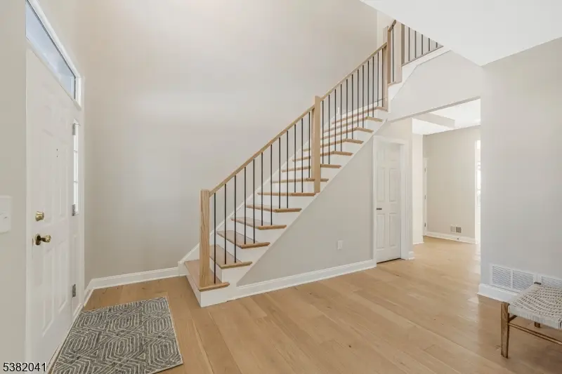 2 Abraham Rd, White House Station, NJ 08889 - #3