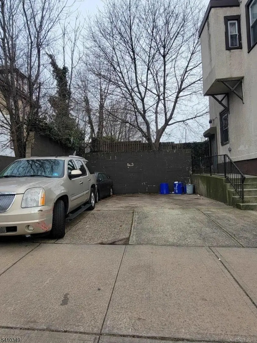 9 Madison Ave, Newark, NJ 07108 - #3