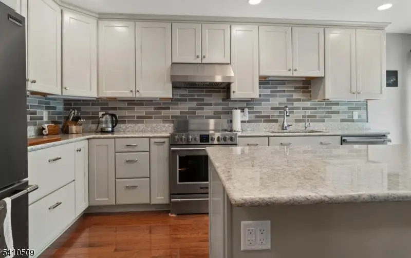 5 Gristmill, Lake Mohawk, NJ 07871 - #3