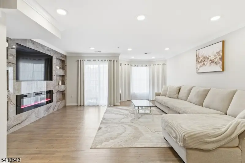 107 Adamecs Way #7, South Amboy, NJ 08879 - Image #2