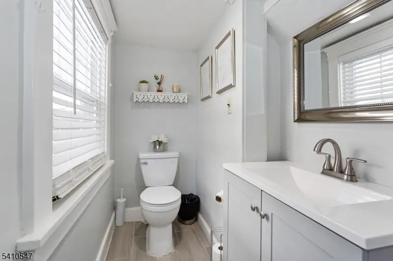 389 E 38th St, Paterson, NJ 07504 - #3