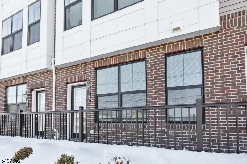 379 Main St, Singac, NJ 07424 - #2