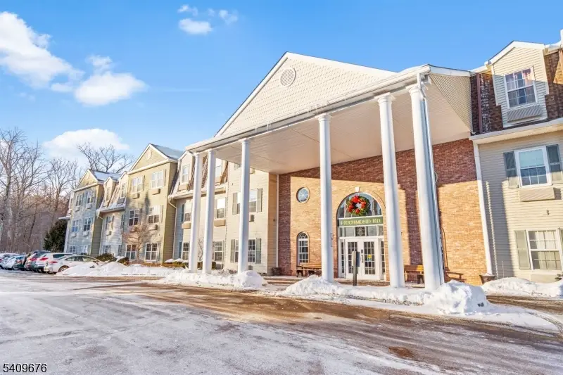 1202 Richmond Rd #202, West Milford, NJ 07480 - #1