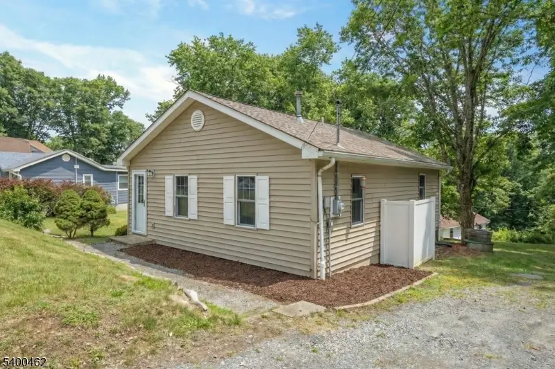 913 Oriole Trl, Stillwater, NJ 07860 - #3