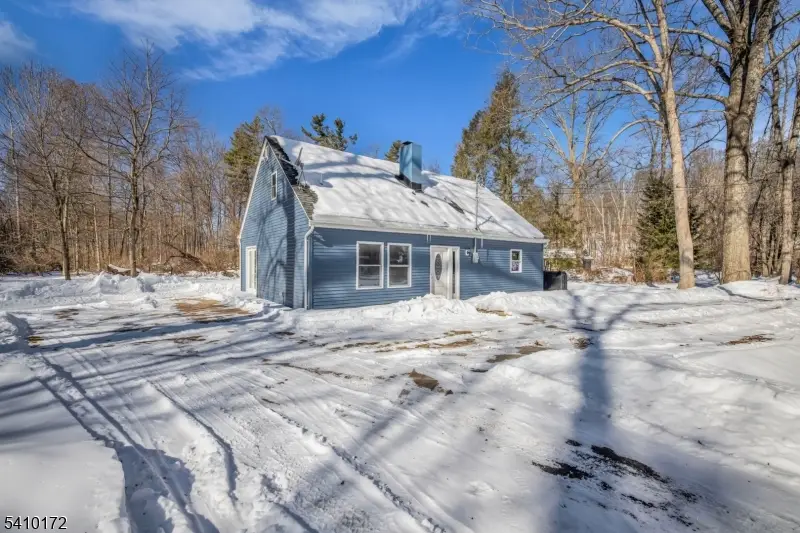 52 Whitehall Rd, Green Township, NJ 07821 - #1