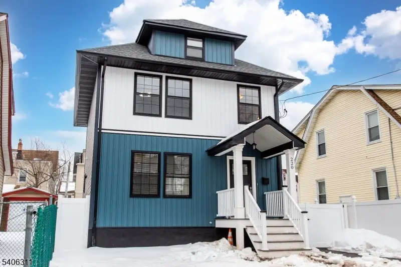 220 Vermont Ave, Irvington, NJ 07111 - #1