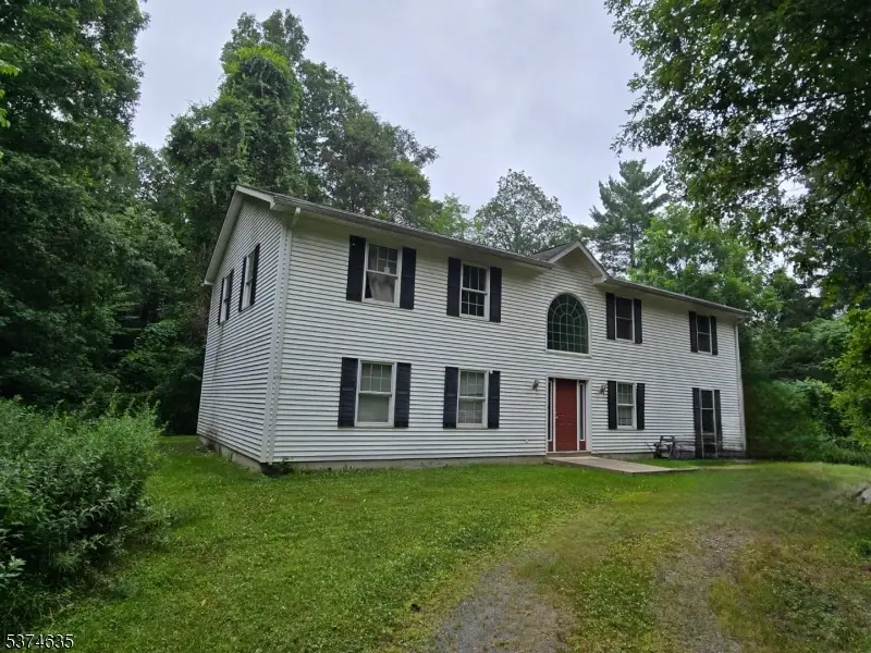 29 New Mashipacong Rd, Montague, NJ 07827 - Image #1