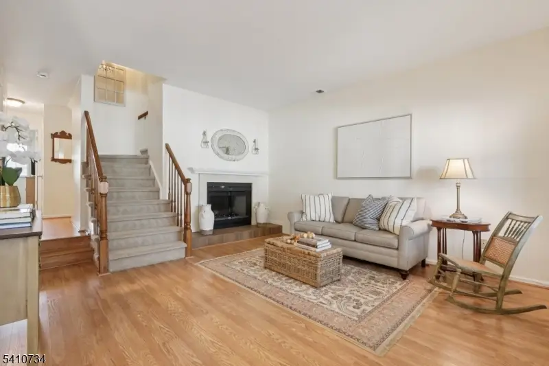 25 Crestmont Road, The Hills, NJ 07921 - #1