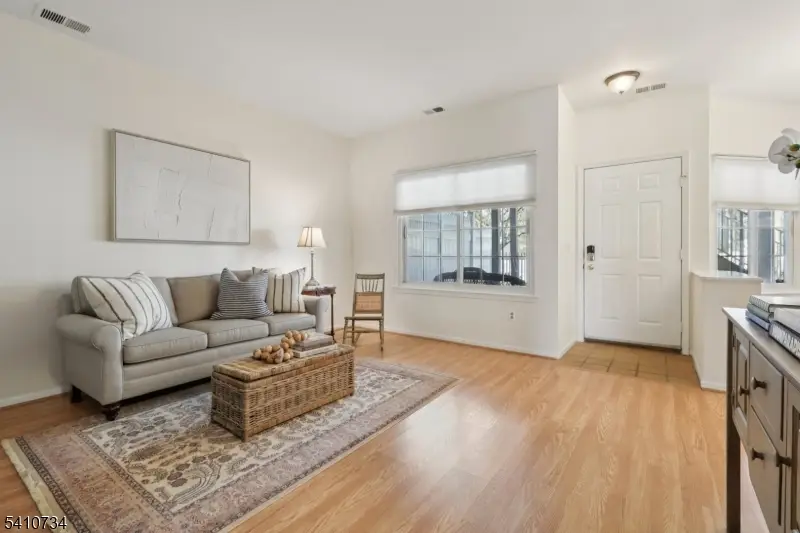 25 Crestmont Road, The Hills, NJ 07921 - #2