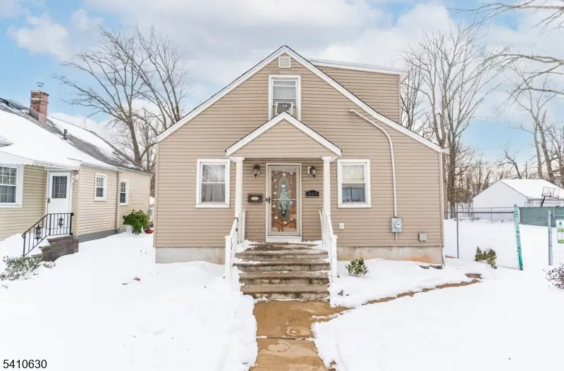909 Seymour Ave, Linden, NJ 07036 - #1