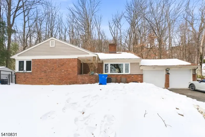 168 Interhaven Ave, Green Brook Township, NJ 07060 - #1