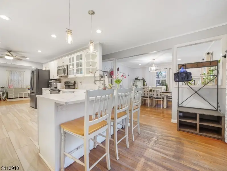 6 Alwood St, Succasunna, NJ 07876 - #3