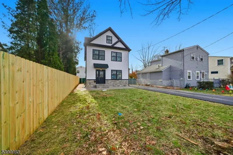 10 Buena Rd, Parsippany, NJ 07054 - #1