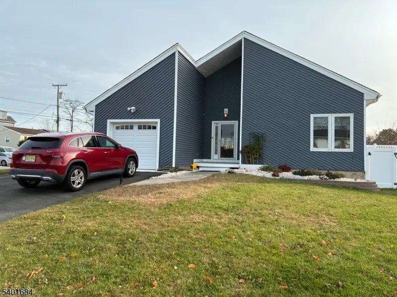 79 16th St, Toms River Township, NJ 08753 - #2