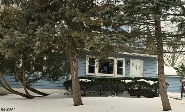 111 Central St, Manville Boro, NJ 08835