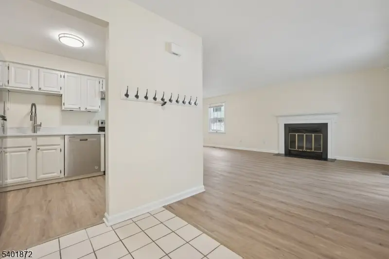 195 Alexandria Way Ondo, Bernards, NJ 07920 - #3