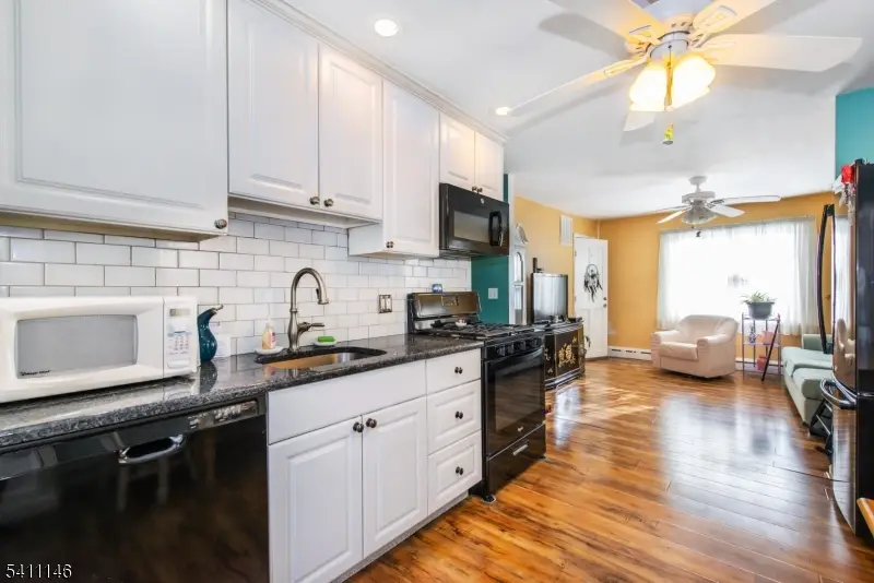 15 Rose Pl, Woodland Park, NJ 07424 - #3