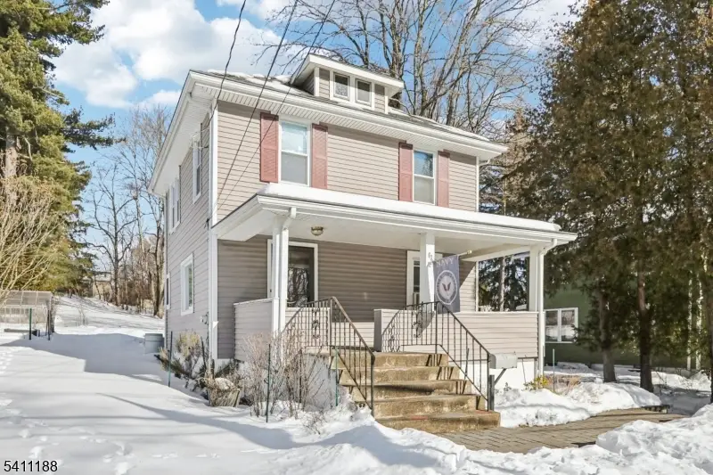 63 W Airmount Rd, Mahwah, NJ 07430 - #3