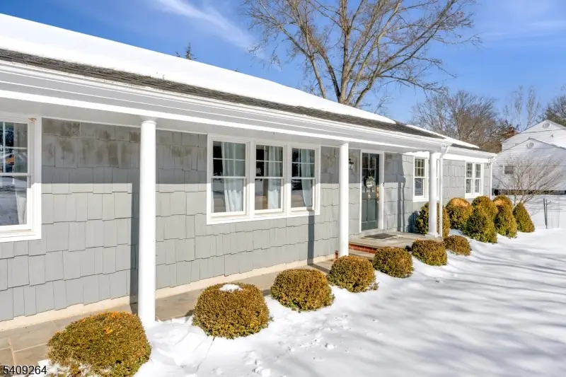 305 Raymond Ct, Bridgewater Center, NJ 08807 - #2